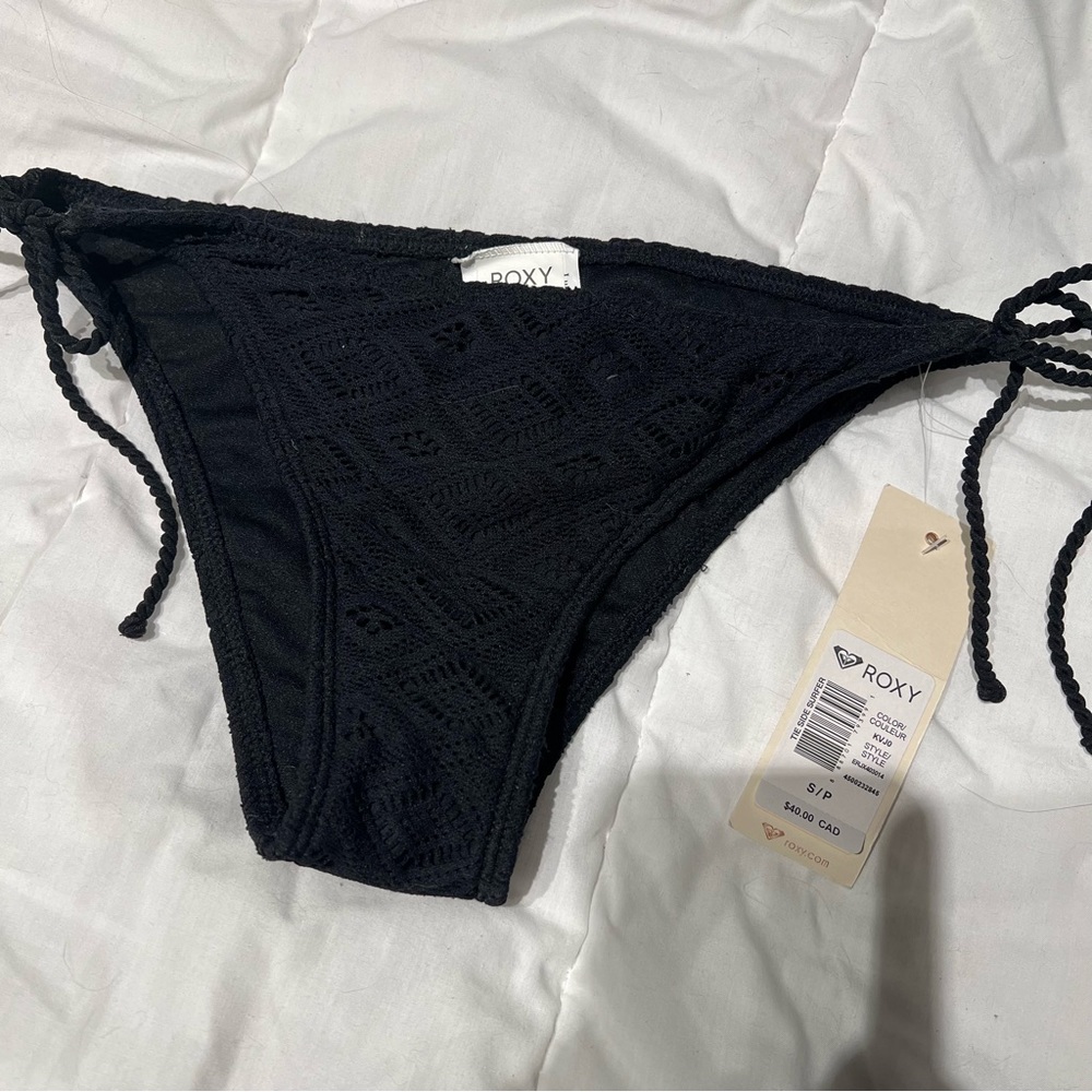 BNWT Roxy Black Bikini Bottom - Picture 2 of 5